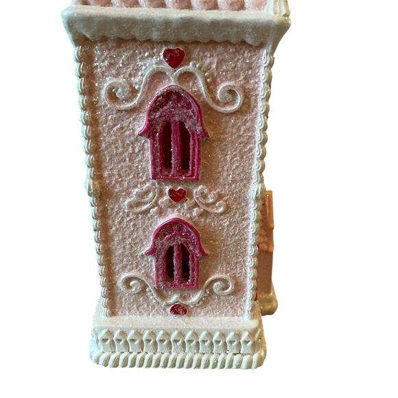 Cupcakes & Cashmere Pink LED Gingerbread House 14in Valentines Day Decor New - Picture 10 of 16